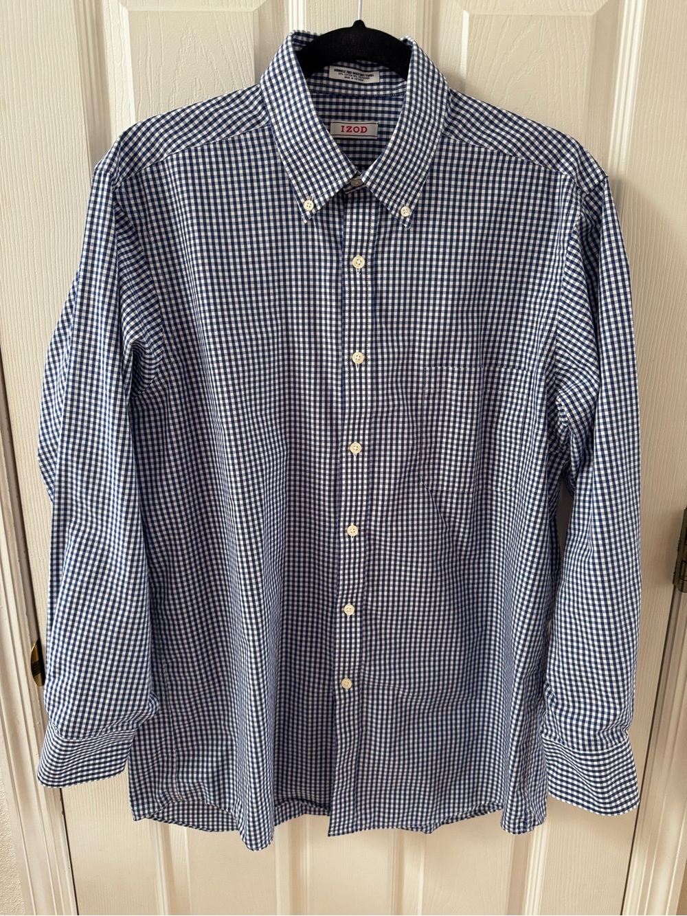 Izod Men's Navy and White Gingham Button-Down Shirt